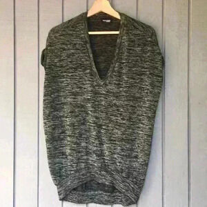 Wilfred Gray Sweater